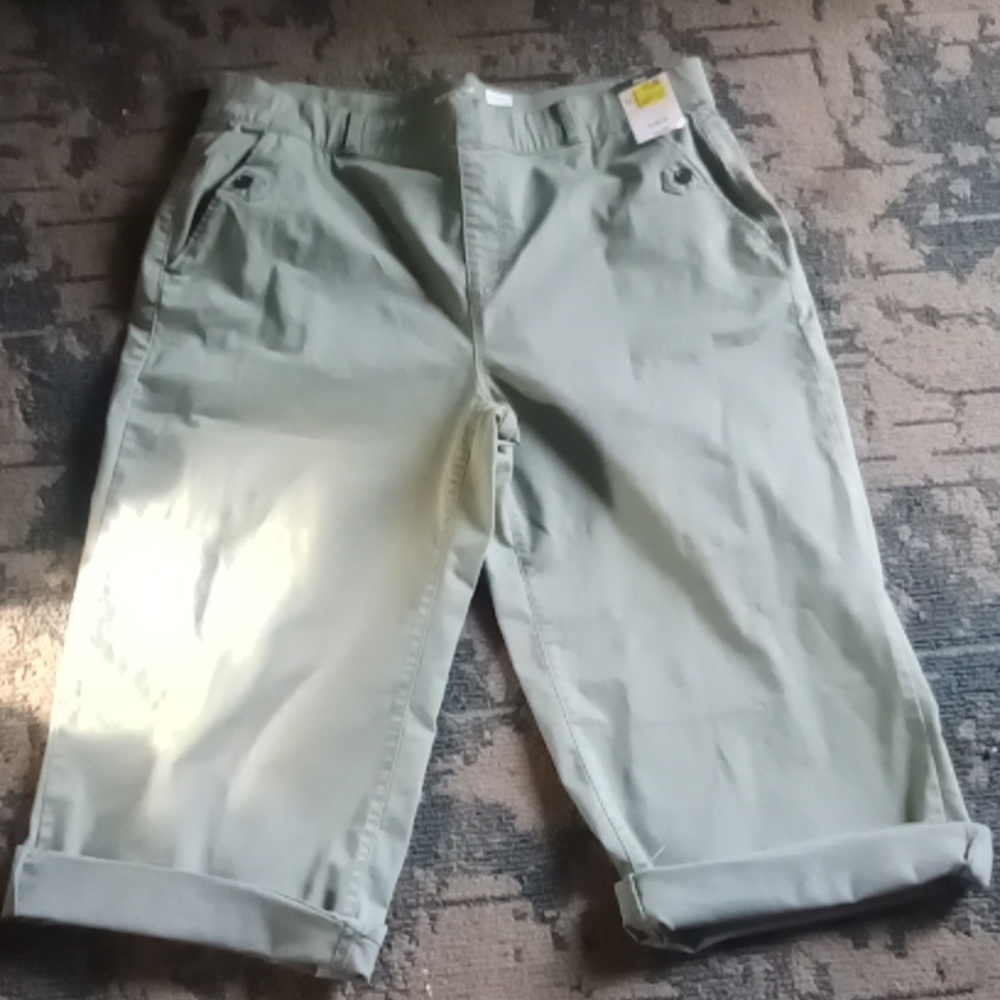 Capris